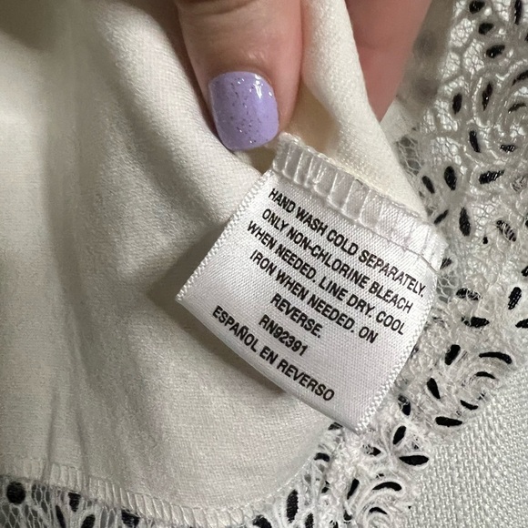 Bar III White and Black Boho Lace Tank Top Small - Picture 6 of 8